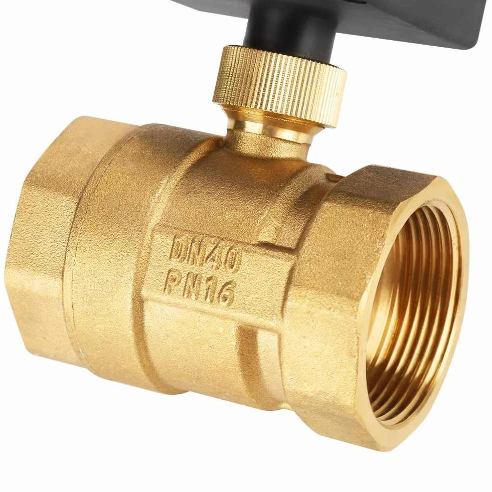 G1-1/2"DN40 AC 220V 6W 2-drożny 3-przewodowy mosiężny zawór kulowy z siłownikiem Zawór elektryczny do klimakonwektora i układu sterowania wodą układu klimatyzacji