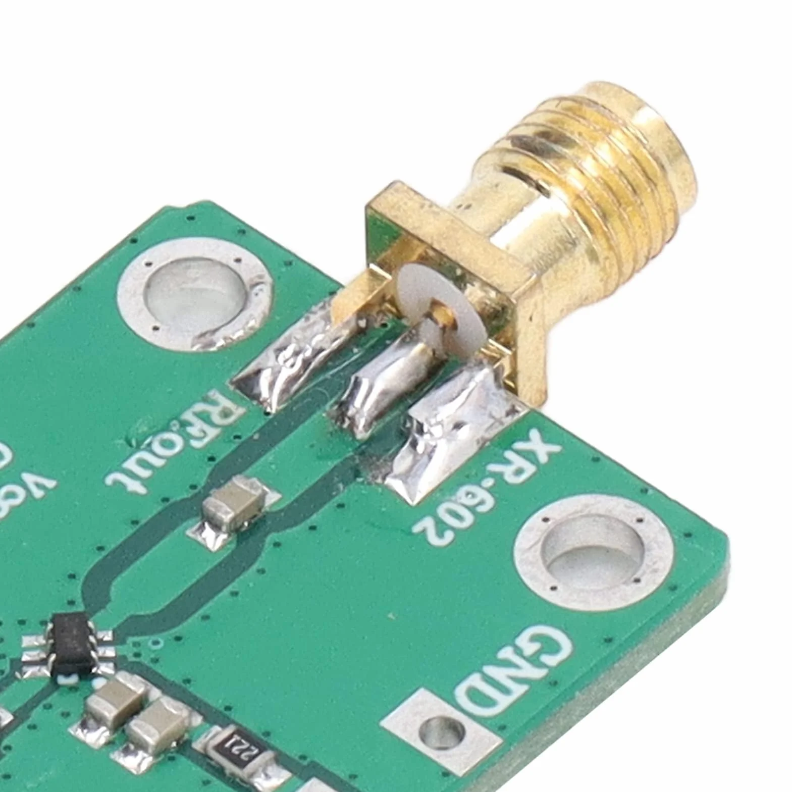 Moduł Wzmacniacza RF Szerokopasmowy moduł Wzmacniacza RF Wzmacniacz RF Wzmacniacz Szerokopasmowy RF 32dB o Wysokim Wzmocnieniu i Niskim Poziomie Hałasu Wzmacniacz LNA