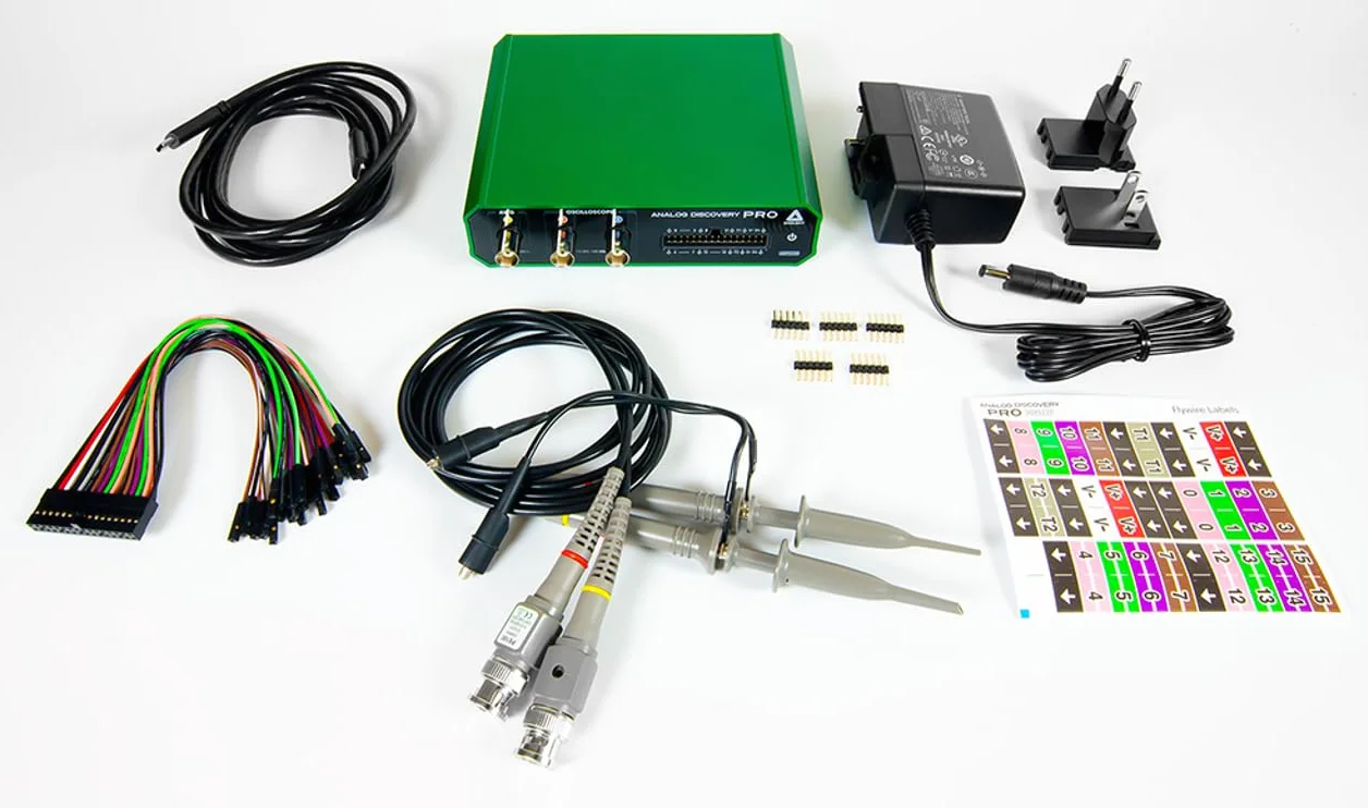 Analog Discovery Pro ADP2230: oscyloskop USB, generator funkcji, analizator logiki i zmienne zasilanie