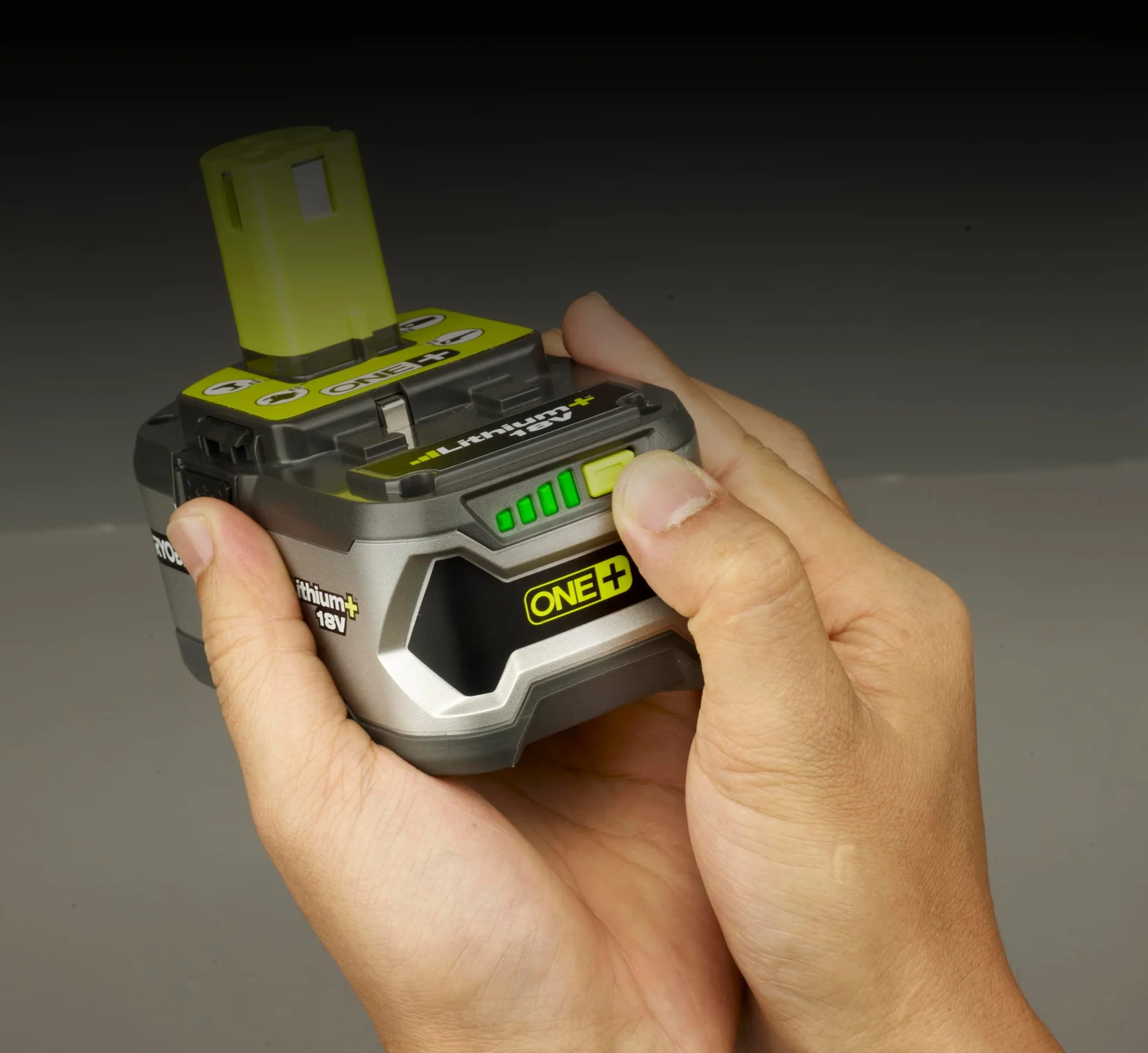 Ryobi RC18150 Szybka Ładowarka do Akumulatorów 18V 5A/h