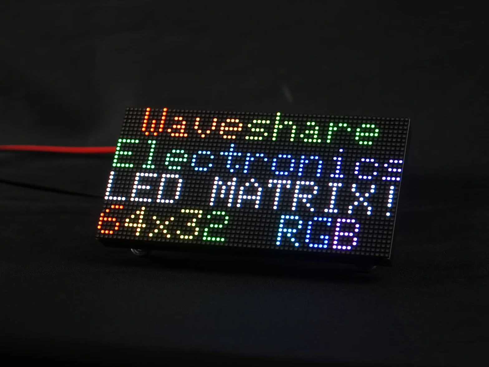 Waveshare RGB kolorowy panel matrycowy LED 2,5 mm podziałka 64 x 32 piksele regulowana jasność, kompatybilny z Raspberry Pi/Raspberry Pi Pico / ESP32