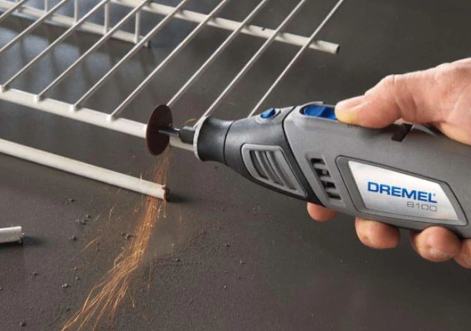 Dremel 540 wytrzymałe tarcze do cięcia – 5 obrotowych akcesoriów o średnicy ostrza 32 mm i głębokiego cięcia 14 mm do cięcia cegły, metalu, marmuru, plastiku i innych twardych materiałów